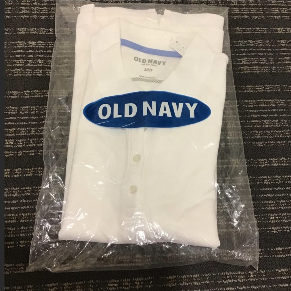 Old Navy White Polo shirt, NWT